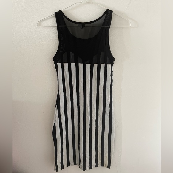 H&M - Women’s Striped Mini Dress - Small - Picture 4 of 4